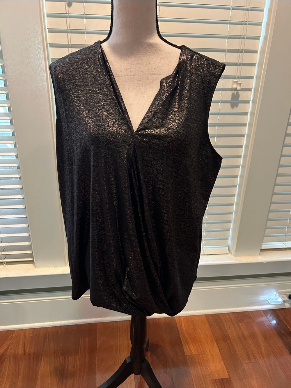 Lisa Rinna Collection Black Metallic V-Neck Sleeveless Tank